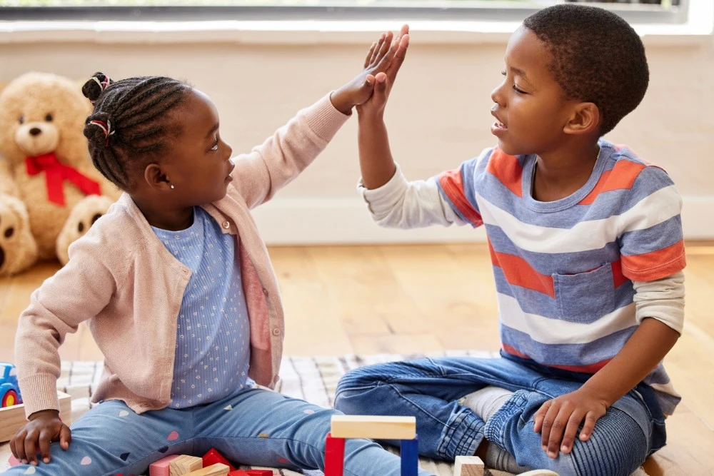 Need help managing tense sibling relationships? We've got tips to help you get to the root of the issue and restore calm!
