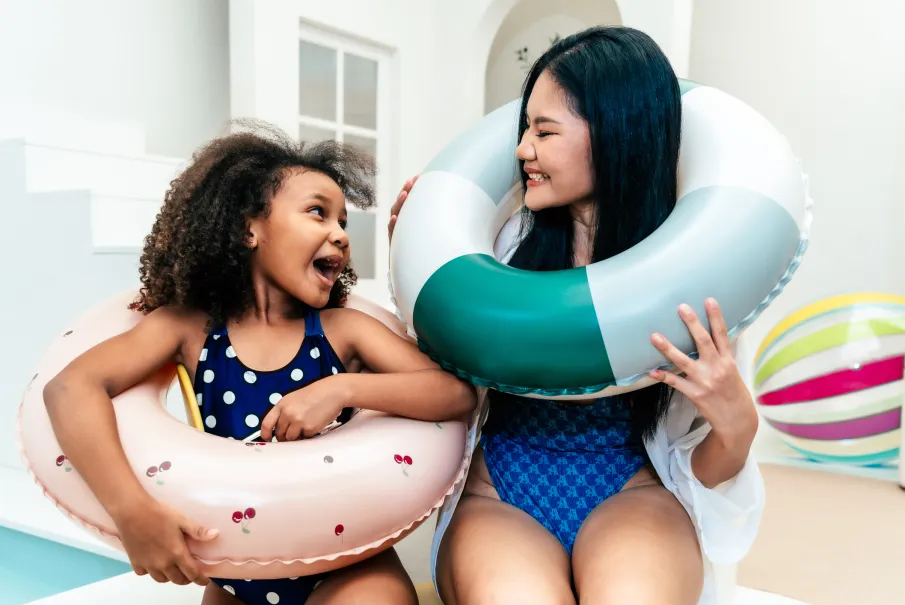 Discover the best summer activities in Kansas City! A Jovie nanny shares her guide to pool time, crafting, and fun educational KC adventures.